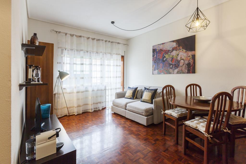 Apartment Camoes Deluxe 포르투 외부 사진